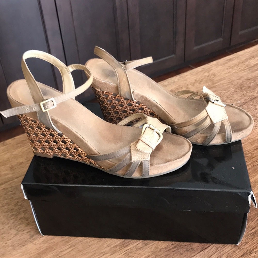 Aero soles heels